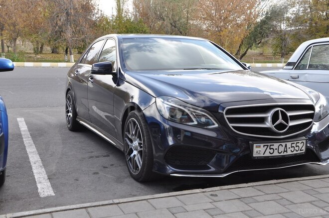 Mercedes E 200 2015, 210,000 km - 2.0 л - Naxçıvan