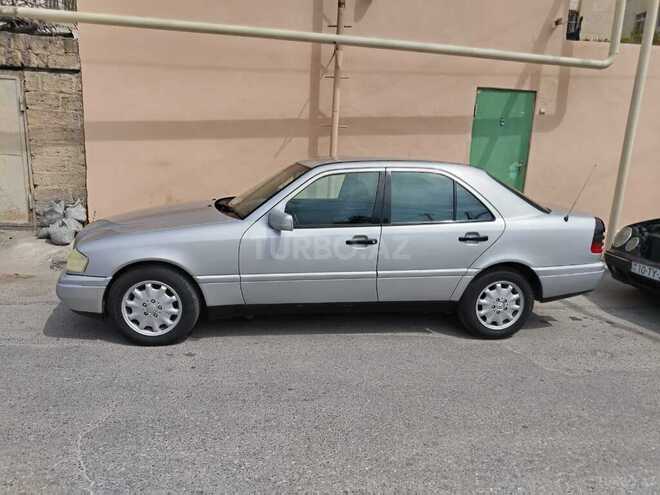 Mercedes C 230 1997, 372,000 km - 2.3 l - Bakı