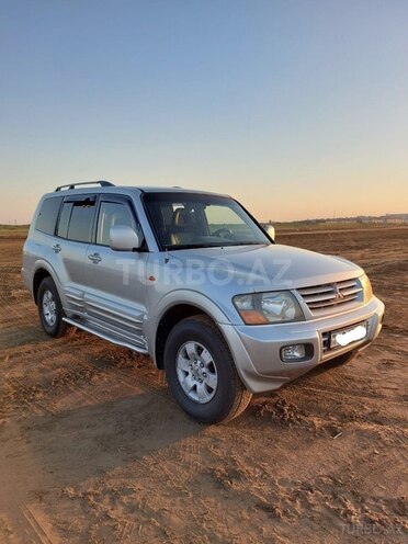 Mitsubishi Pajero 2001, 340,000 km - 3.2 l - Bakı