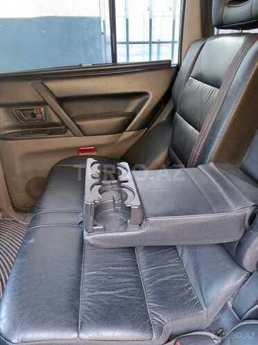 Mitsubishi Pajero 2001, 340,000 km - 3.2 l - Bakı