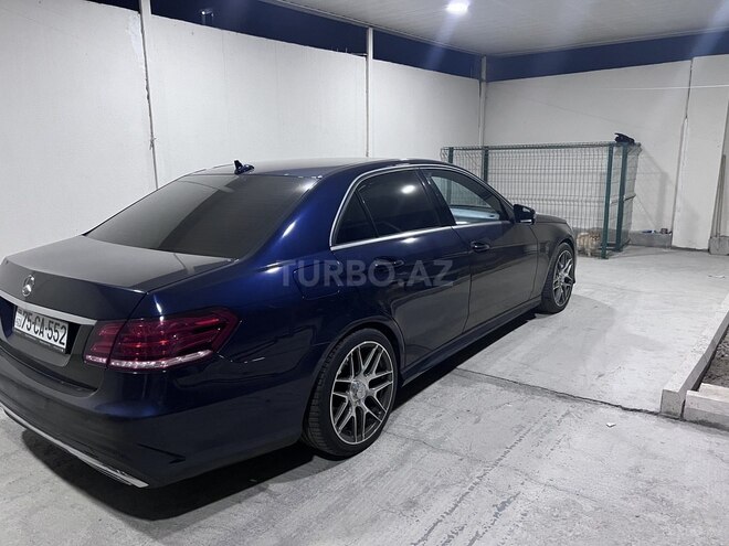 Mercedes E 200 2015, 210,000 km - 2.0 л - Naxçıvan