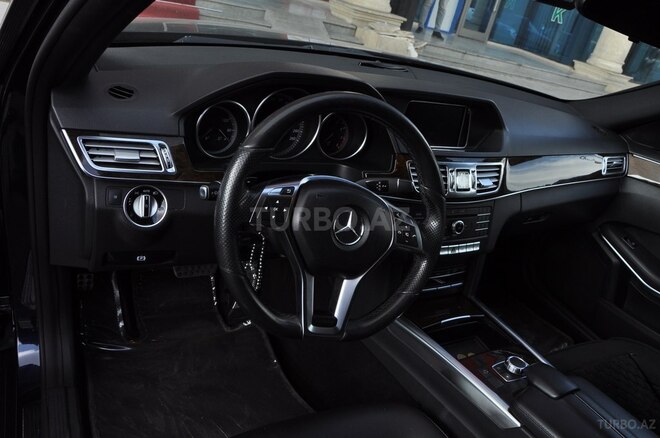 Mercedes E 200 2015, 210,000 km - 2.0 л - Naxçıvan