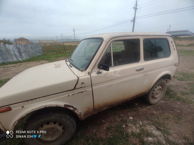 LADA (VAZ) Niva 1988, 120,000 km - 1.7 l - Hacıqabul