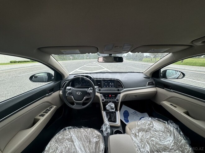 Hyundai Elantra 2016, 94,000 km - 2.0 l - Bakı