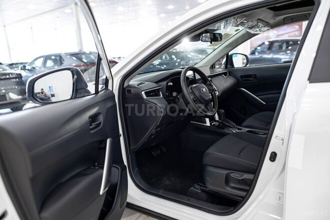 Toyota Corolla Cross 2025, 0 km - 2.0 l - Bakı