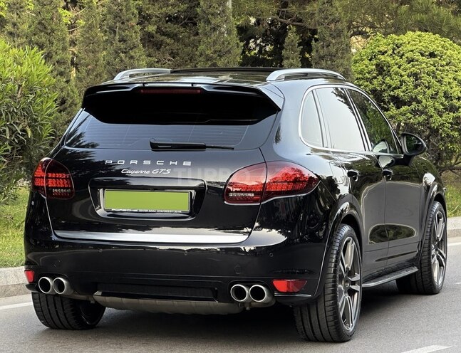 Porsche Cayenne GTS 2012, 131,000 km - 4.8 l - Bakı