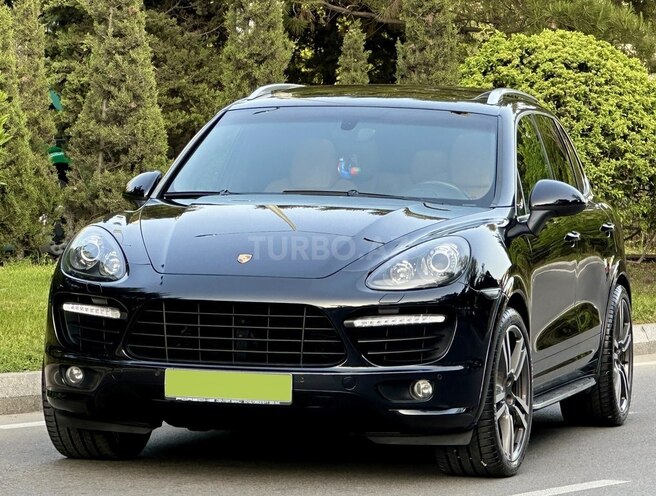 Porsche Cayenne GTS 2012, 131,000 km - 4.8 l - Bakı