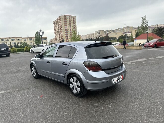 Opel Astra 2006, 253,000 km - 1.3 l - Bakı