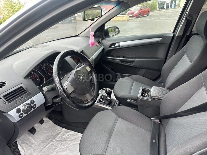 Opel Astra 2006, 253,000 km - 1.3 l - Bakı