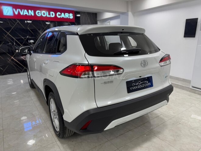 Toyota Corolla Cross 2025, 0 km - 2.0 л - Bakı