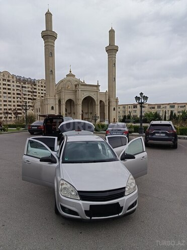 Opel Astra 2009, 269,000 km - 1.4 l - Bakı