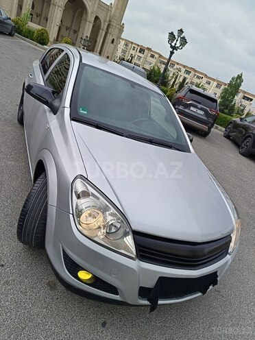 Opel Astra 2009, 269,000 km - 1.4 l - Bakı