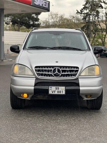 Mercedes ML 320 4MATIC 2000, 284,854 km - 3.2 l - Bakı