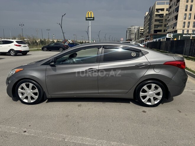 Hyundai Elantra 2013, 256,300 km - 1.8 l - Sumqayıt