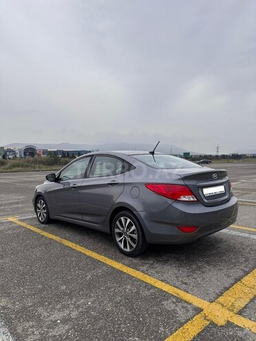 Hyundai Accent 2017, 135,285 km - 1.6 l - Bakı