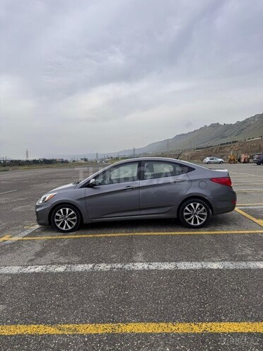 Hyundai Accent 2017, 135,285 km - 1.6 l - Bakı