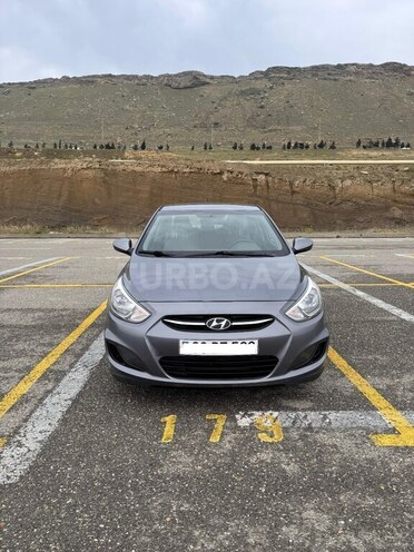 Hyundai Accent 2017, 135,285 km - 1.6 l - Bakı