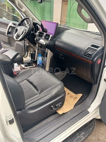 Toyota Land Cruiser Prado 2011, 281,000 km - 3.0 l - Bakı