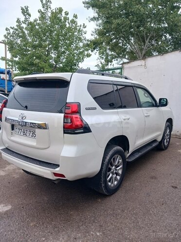 Toyota Land Cruiser Prado 2011, 281,000 km - 3.0 l - Bakı