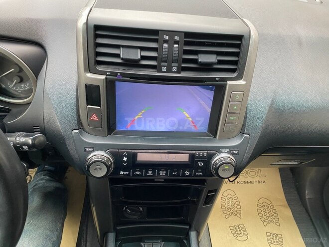 Toyota Land Cruiser Prado-15