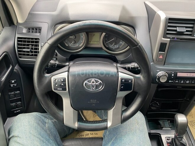 Toyota Land Cruiser Prado-14
