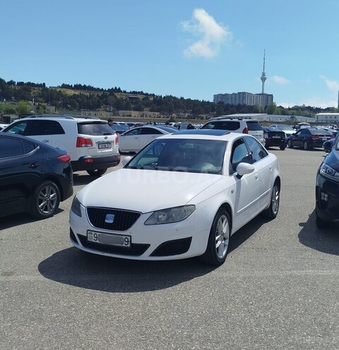 SEAT Exeo 2011, 233,000 km - 2.0 l - Bakı