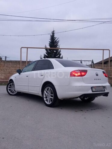 SEAT Exeo 2011, 233,000 km - 2.0 l - Bakı