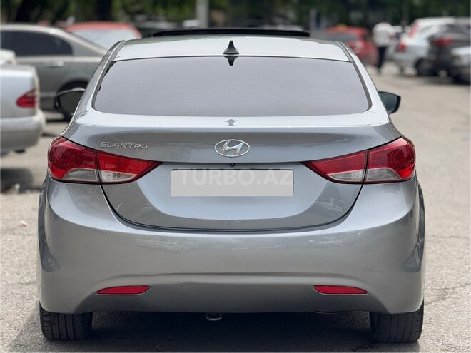 Hyundai Elantra 2013, 187,000 km - 1.8 л - Bakı