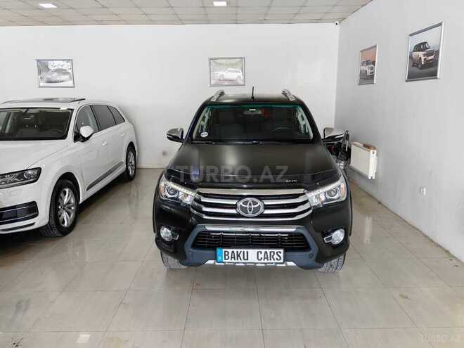 Toyota Hilux 2016, 136,000 km - 2.4 l - Bakı