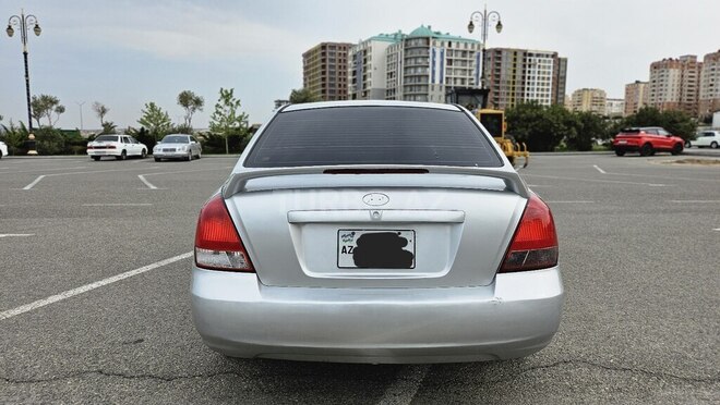 Hyundai Elantra 2002, 254,645 km - 2.0 l - Sumqayıt