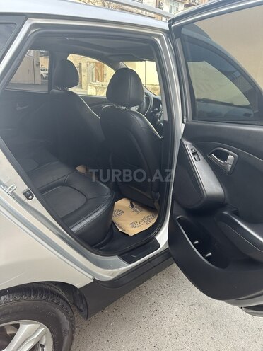 Hyundai ix35 2010, 133,000 km - 2.0 l - Bakı