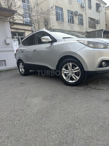 Hyundai ix35 2010, 133,000 km - 2.0 l - Bakı