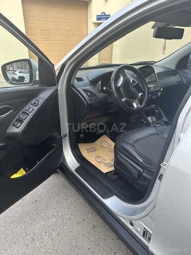 Hyundai ix35 2010, 133,000 km - 2.0 l - Bakı