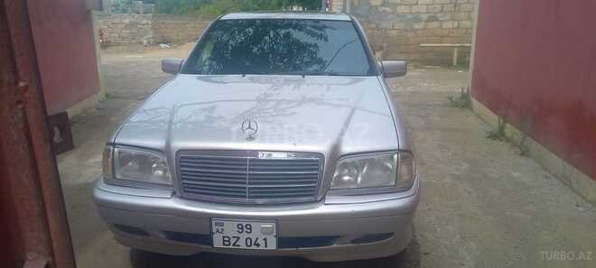 Mercedes C 240 2000, 220,000 km - 2.4 l - Bakı