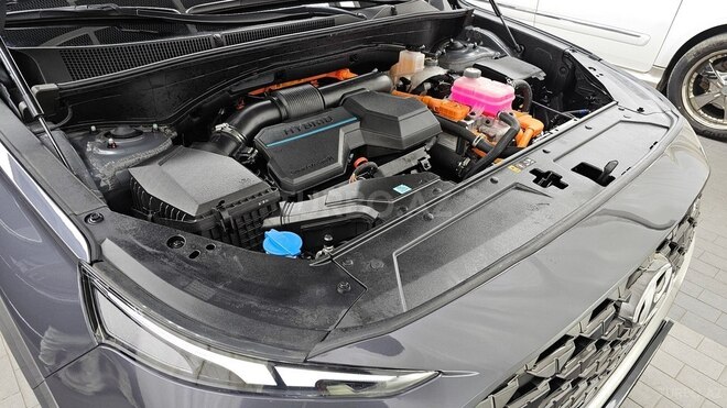 Hyundai Santa Fe 2023, 31,000 km - 1.6 l - Bakı