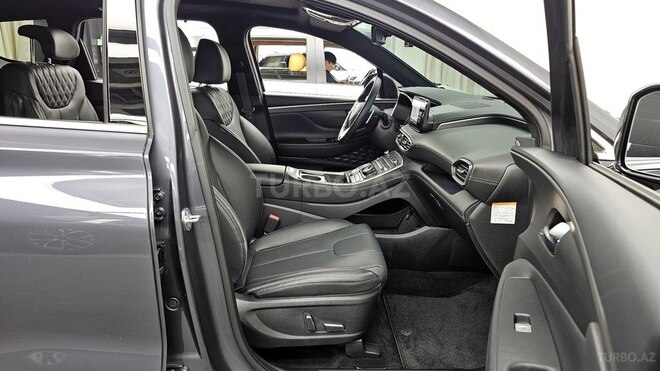 Hyundai Santa Fe 2023, 31,000 km - 1.6 l - Bakı