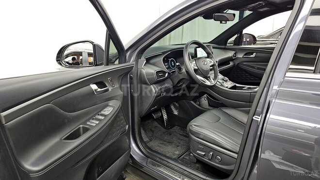 Hyundai Santa Fe 2023, 31,000 km - 1.6 l - Bakı