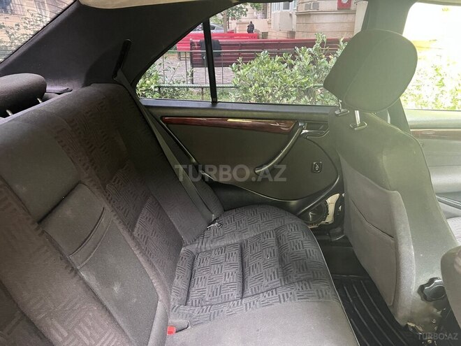Mercedes C 240 1997, 240,000 km - 2.4 l - Bakı
