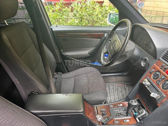 Mercedes C 240 1997, 240,000 km - 2.4 l - Bakı