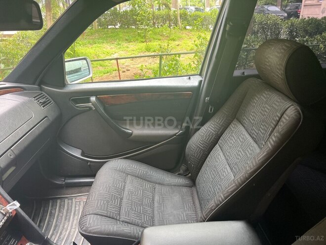 Mercedes C 240 1997, 240,000 km - 2.4 l - Bakı