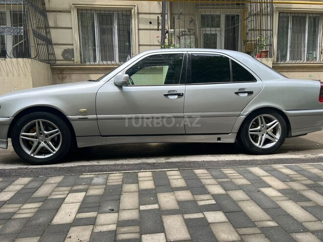 Mercedes C 240 1997, 240,000 km - 2.4 l - Bakı