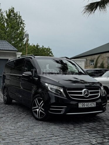 Mercedes V 250-1