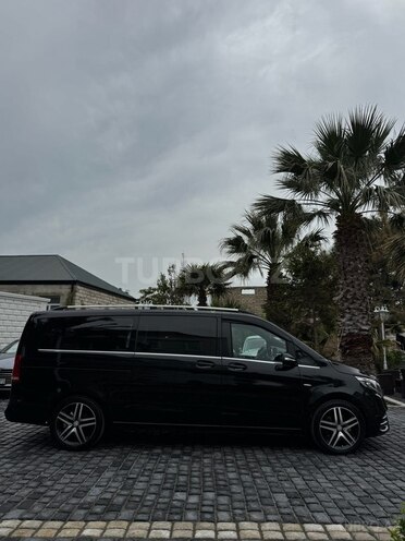 Mercedes V 250-6