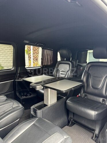 Mercedes V 250-8