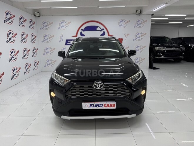 Toyota RAV4-1