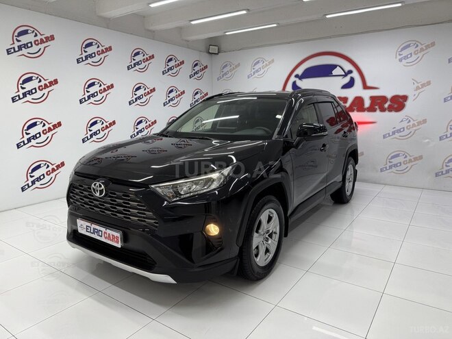 Toyota RAV4-4