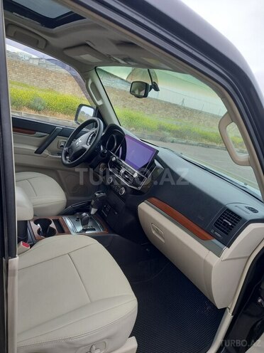 Mitsubishi Pajero 2007, 208,000 km - 3.0 l - Bakı