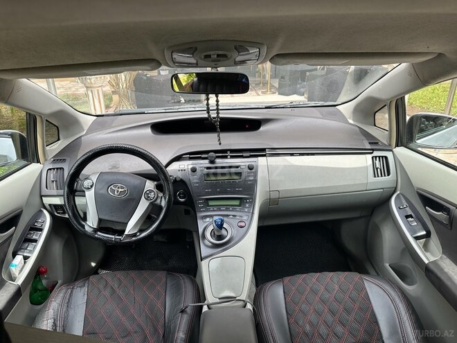 Toyota Prius 2010, 245,000 km - 1.8 l - Bakı