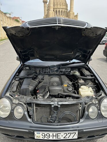 Mercedes E 320 2000, 377,000 km - 3.2 l - Bakı
