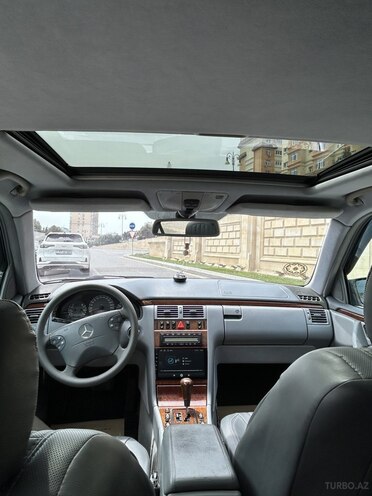 Mercedes E 320 2000, 377,000 km - 3.2 l - Bakı